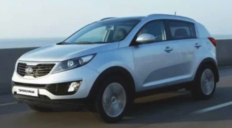 Лобовое стекло на Kia Sportage
